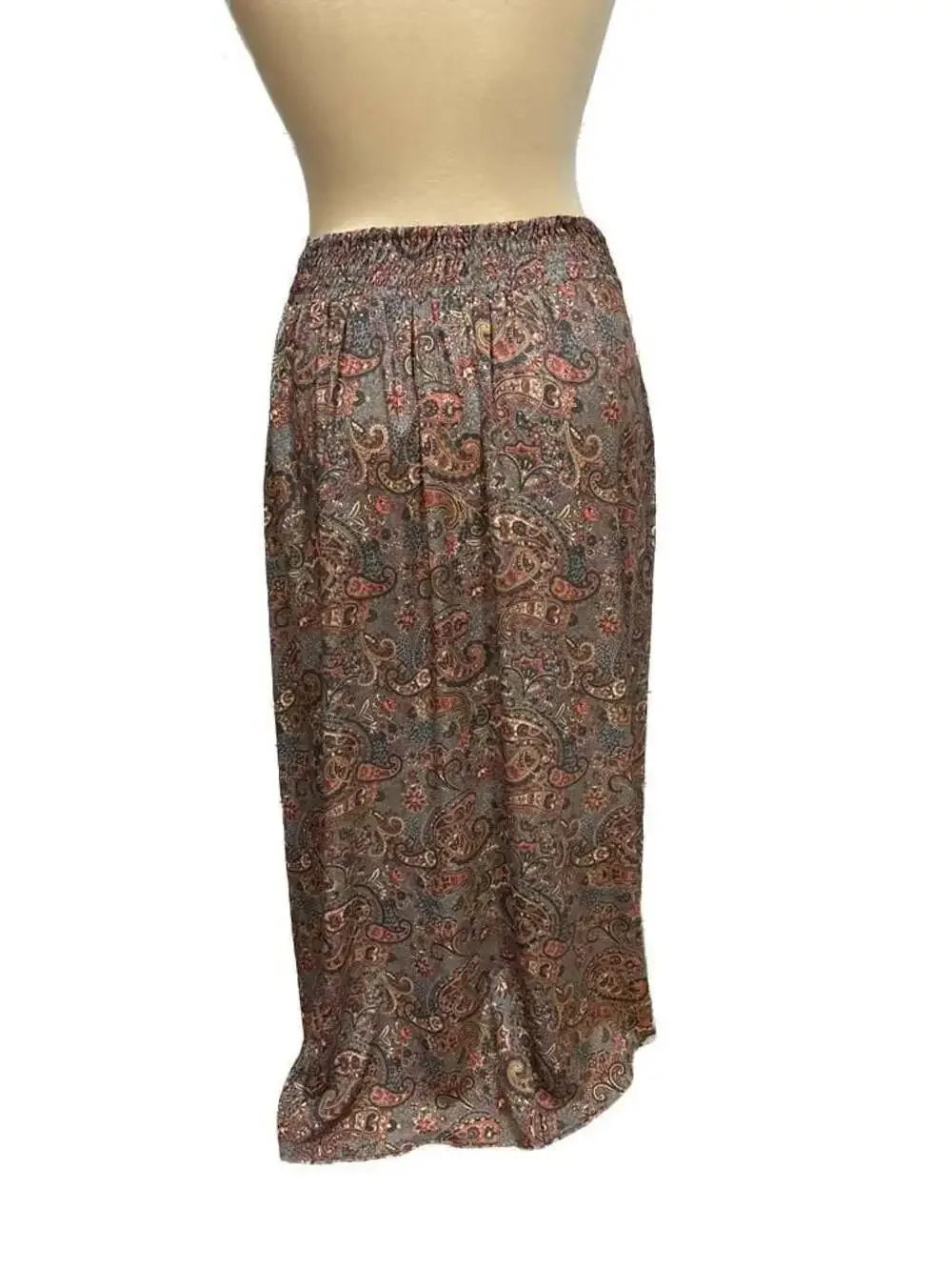 Silk Blend Dakota Designs Hippy Boho Paisley Gold toned Details Size M - Picture 2 of 11